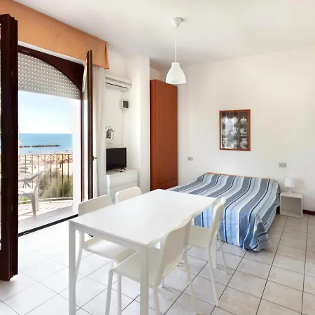 Il Lauro Aparthotel San Benedetto del Tronto Esterno foto